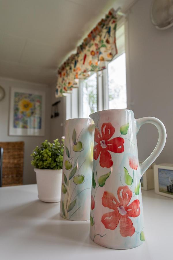 Mangelgardens B&B Söderköping Buitenkant foto